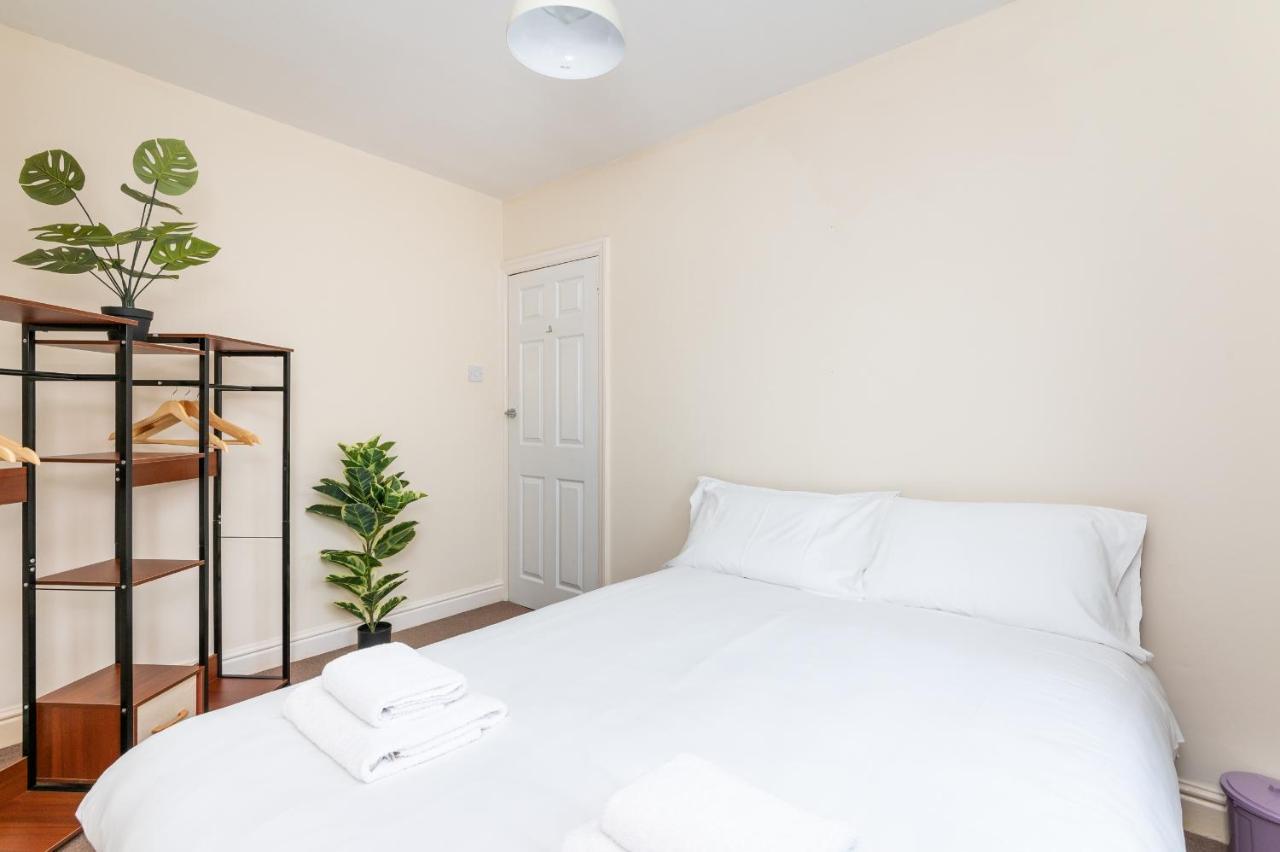 Cosy With Minster Views - Pass The Keys